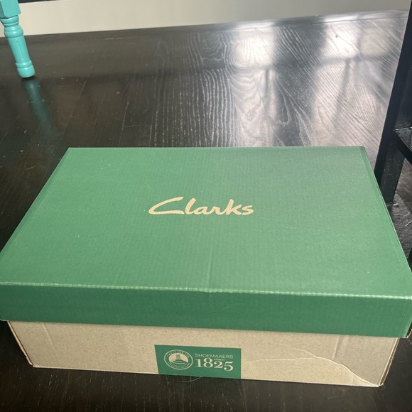 NEW Clarks Men's Black Senner Lane Leather Pull On Loafer Oxford Shoes. Size 9.5 - Picture 4 of 4